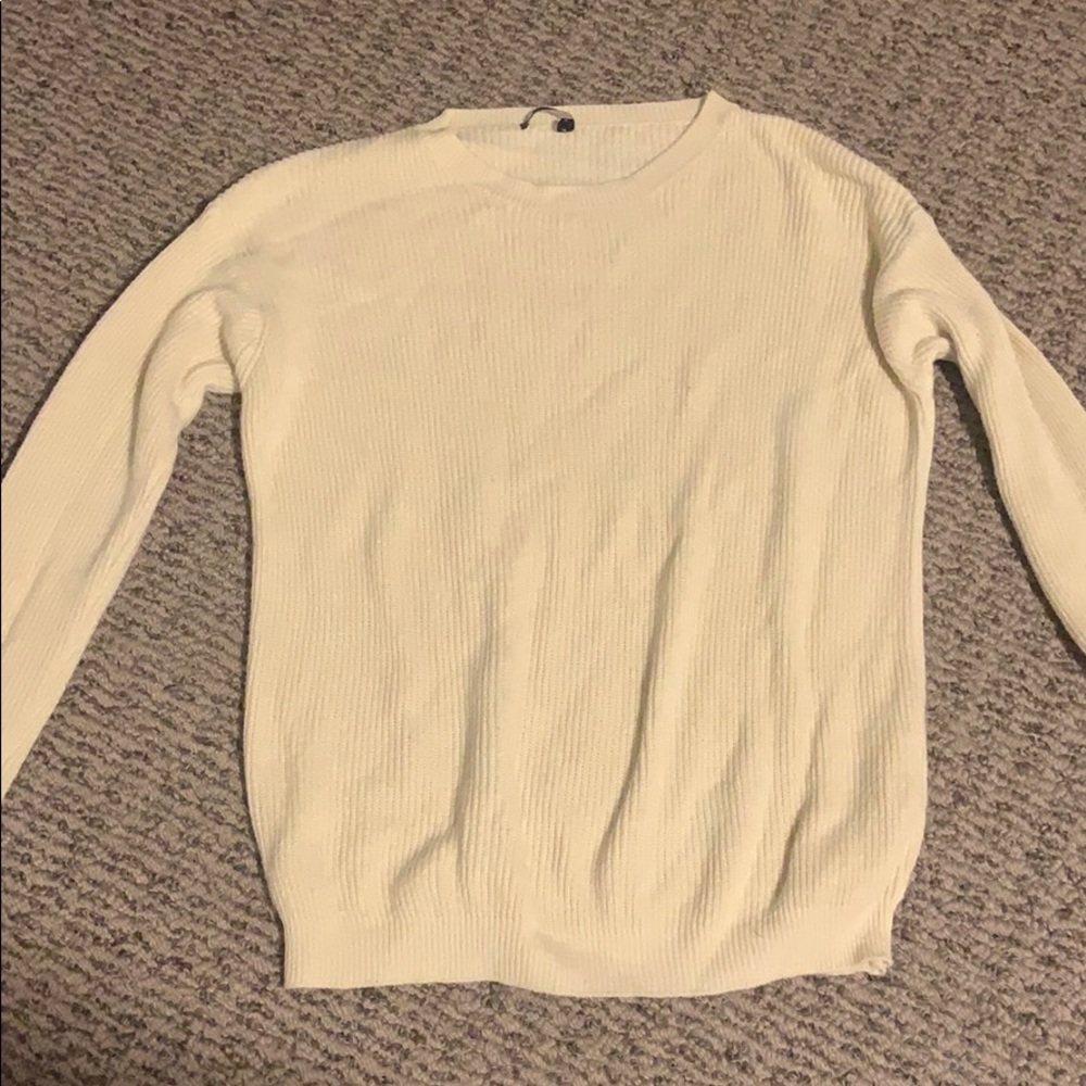 brandy melville sweater